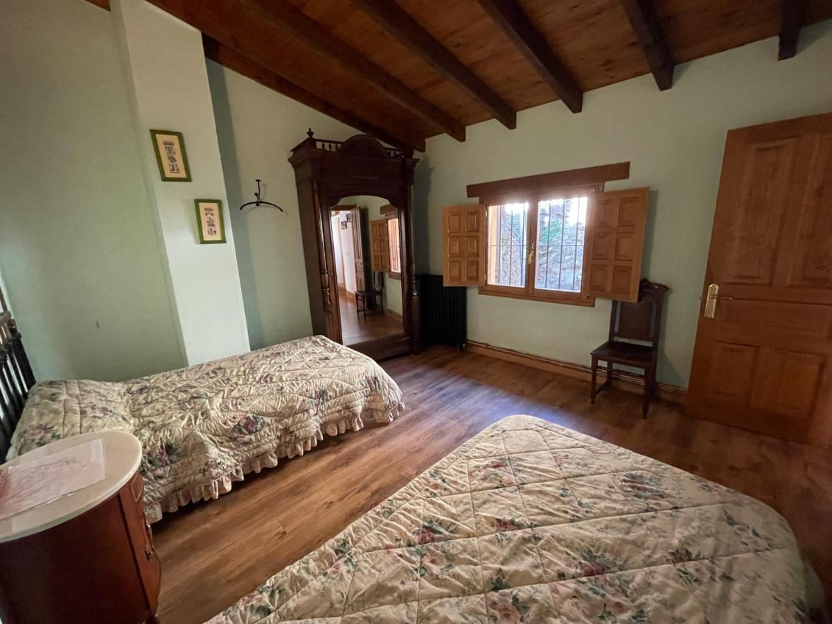 Villa La Indefinida Toranzo Exterior foto
